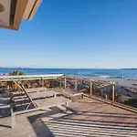 Daire Ref 2033 - - Sumptuous Penthouse With Sea View For Rent