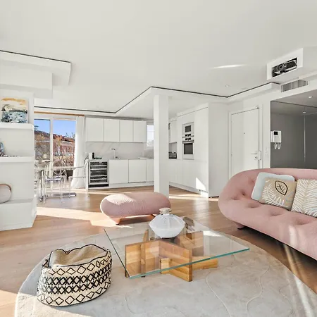 Apartmán Ref 2033 - - Sumptuous Penthouse With Sea View For Rent