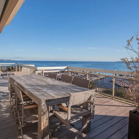 Appartement Ref 2033 - - Sumptuous Penthouse With Sea View For Rent Cannes